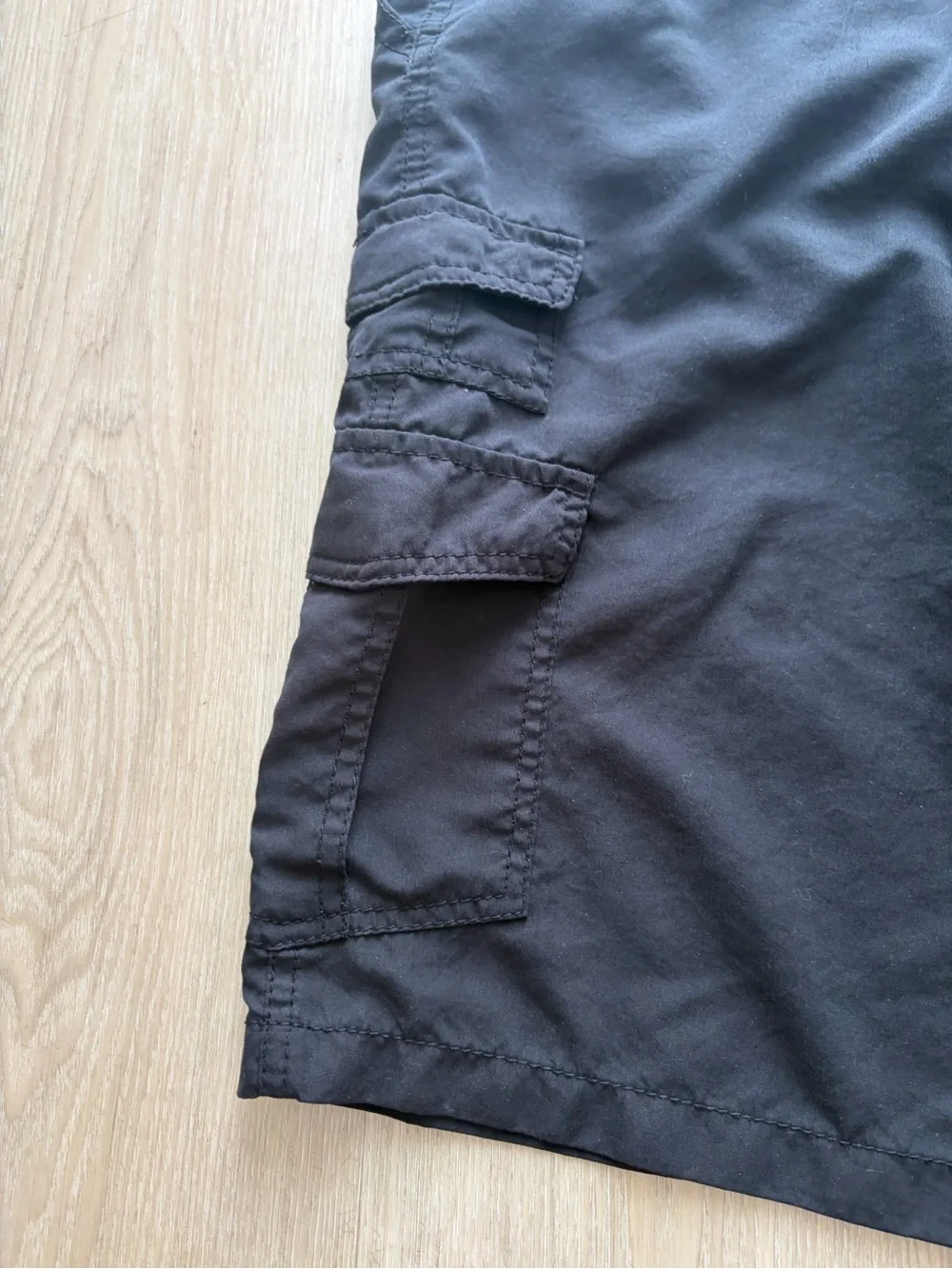 Plugg Black Men's Cargo Shorts with Multiple Pockets